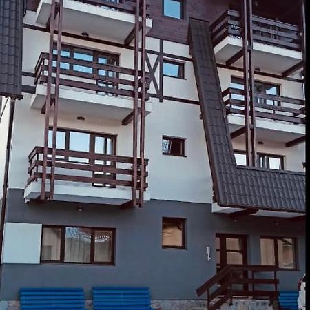 Elena-Maria Apartments Buşteni Eksteriør billede