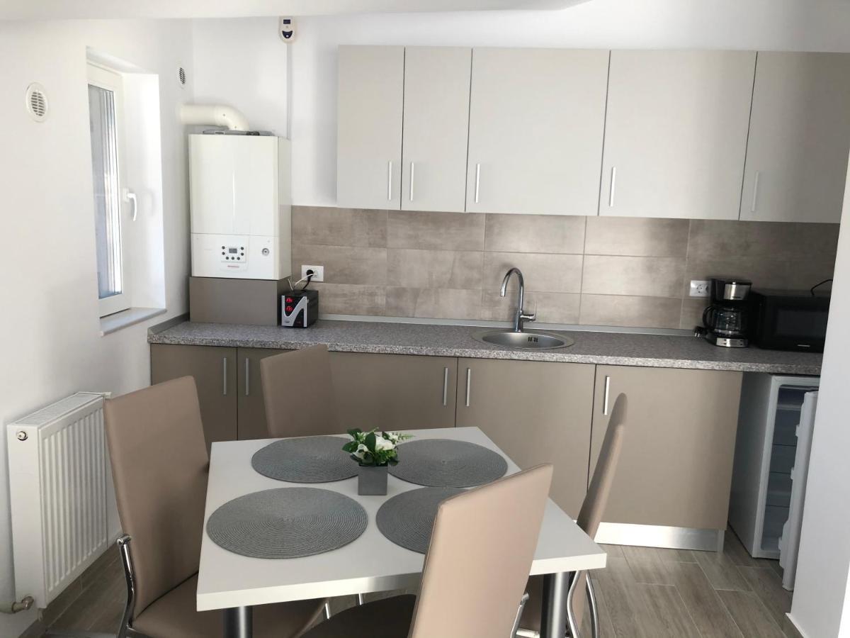Elena-Maria Apartments Buşteni Eksteriør billede
