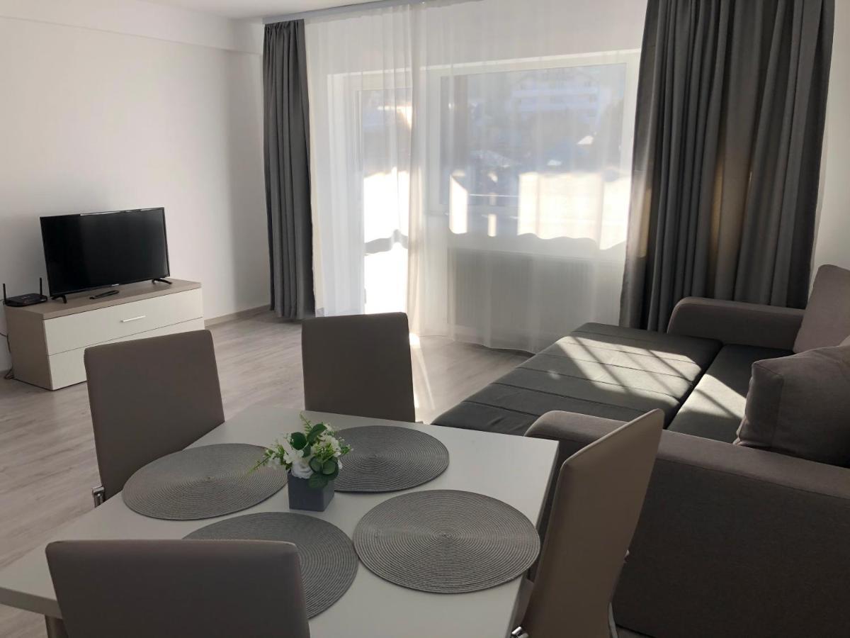 Elena-Maria Apartments Buşteni Eksteriør billede